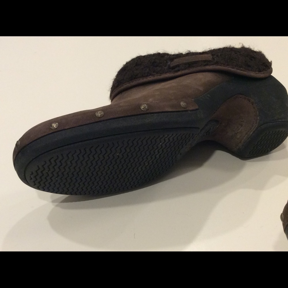 Merrell brown booties size 7.5